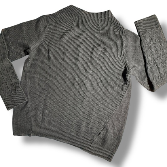 Banana Republic Wool Blend Black Sweater - Picture 2 of 8